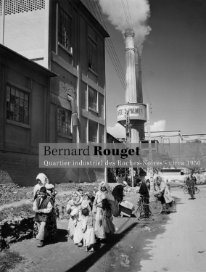 Quartier des Roches-Noires avec l'usine chaux et ciment Lafarge . Après sa création en 1928, la cimenterie marocaine Lafarge construit sa première usine au niveau national. L'usine des Roches-Noires de Casablanca entre en...